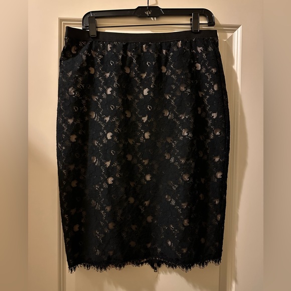 Black Eyelet skirt with cream satin underneath the eyelet, back zipper - Picture 3 of 3